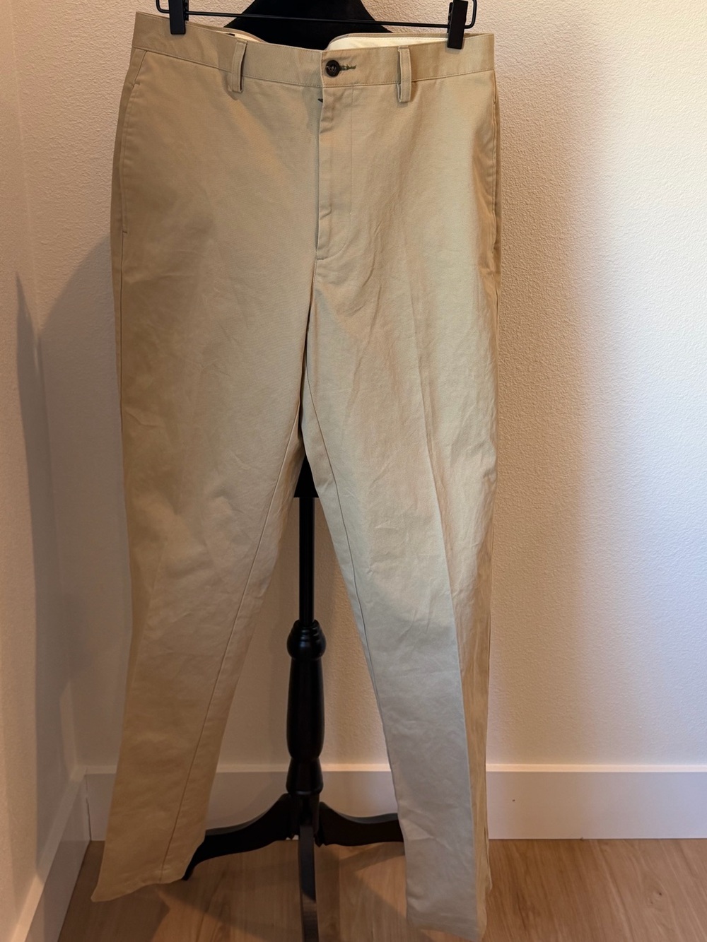 Orvis Beige/Tan Stretch Chino Pants Men’s 34